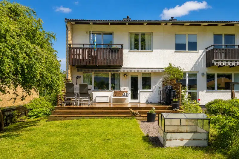 Semi-detached/terraced, 6 rooms, 120 m² in Tyresö