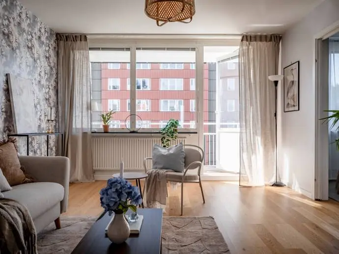 Image 1 of 21 of Stallgatan 2A