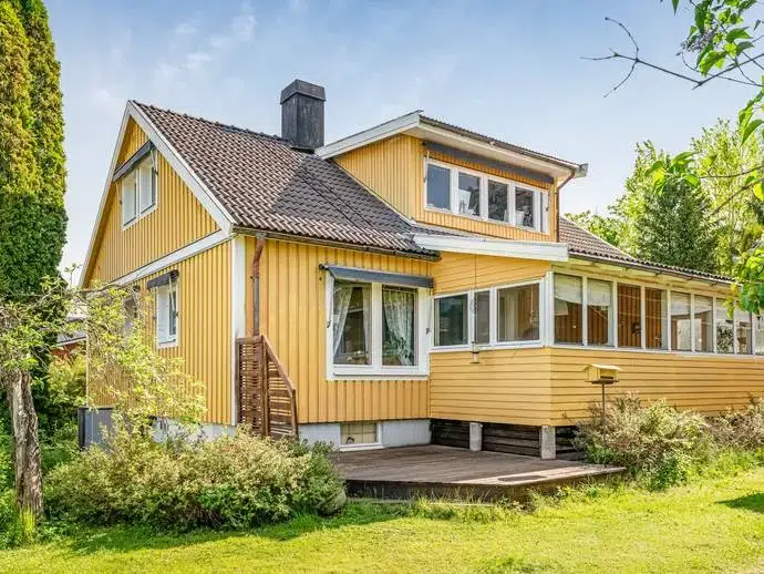 House, 7 rooms, 135 m²