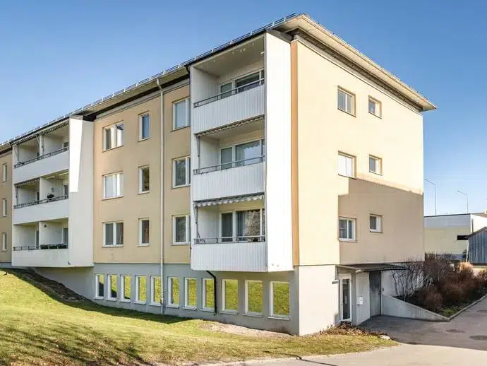 Apartment, 2 rooms, 84 m²