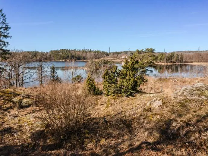 Bild 1 av 12 på Poppeholmsstigen