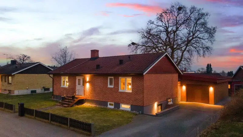 House, 5 rooms, 96 m²