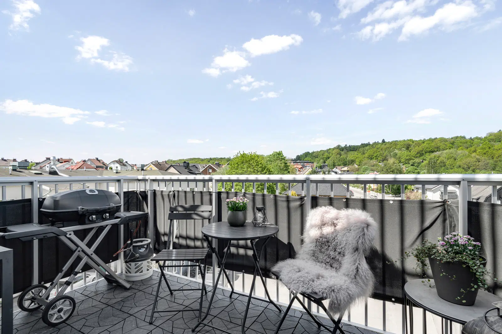 Image 1 of 15 of Ribbingsgatan 2B