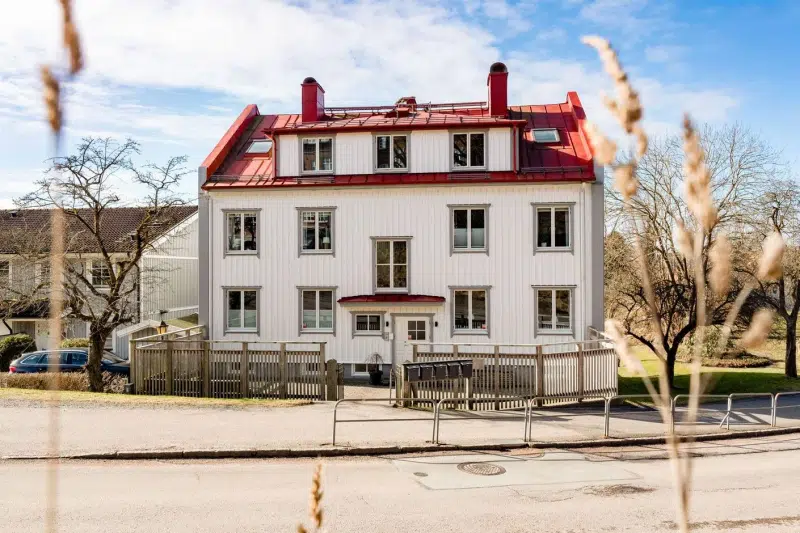 Apartment, 4 rooms, 106 m²