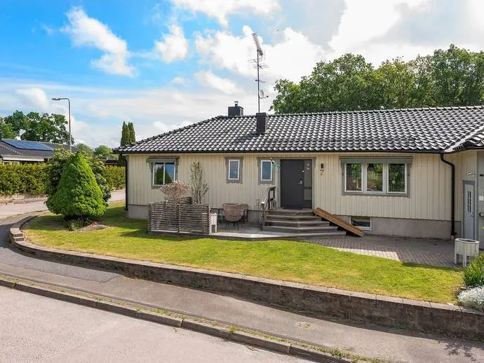 Bild 1 av 21 på Stenbärsgatan 7