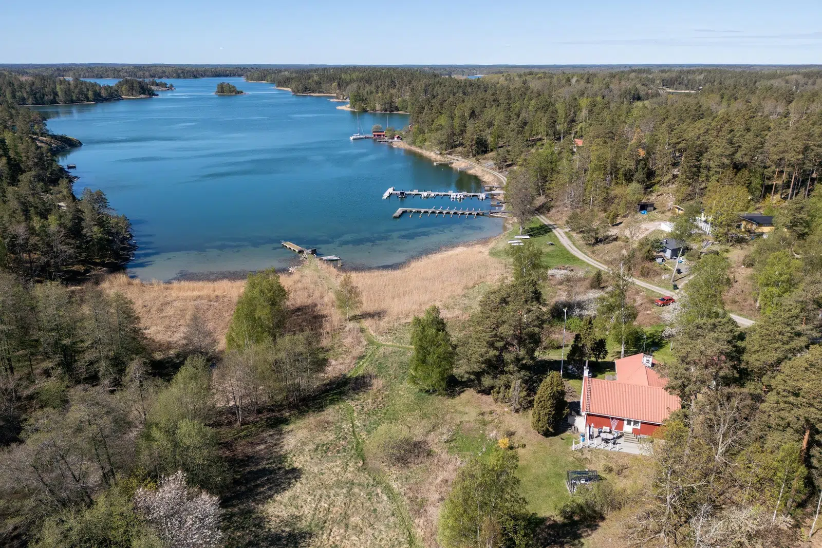 Image 1 of 21 of Södra Finnö Brududdsvägen 9