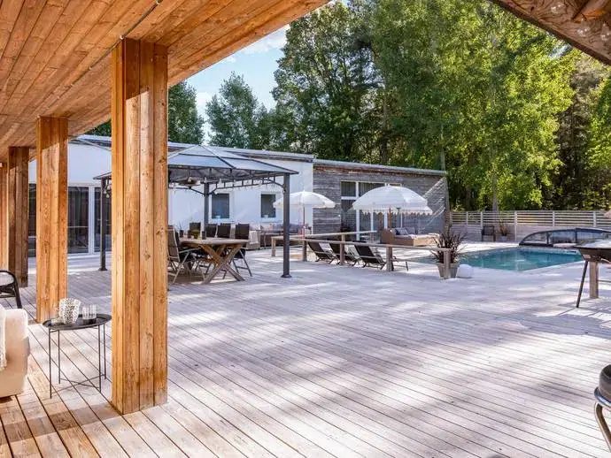 House, 9 rooms, 310 m²