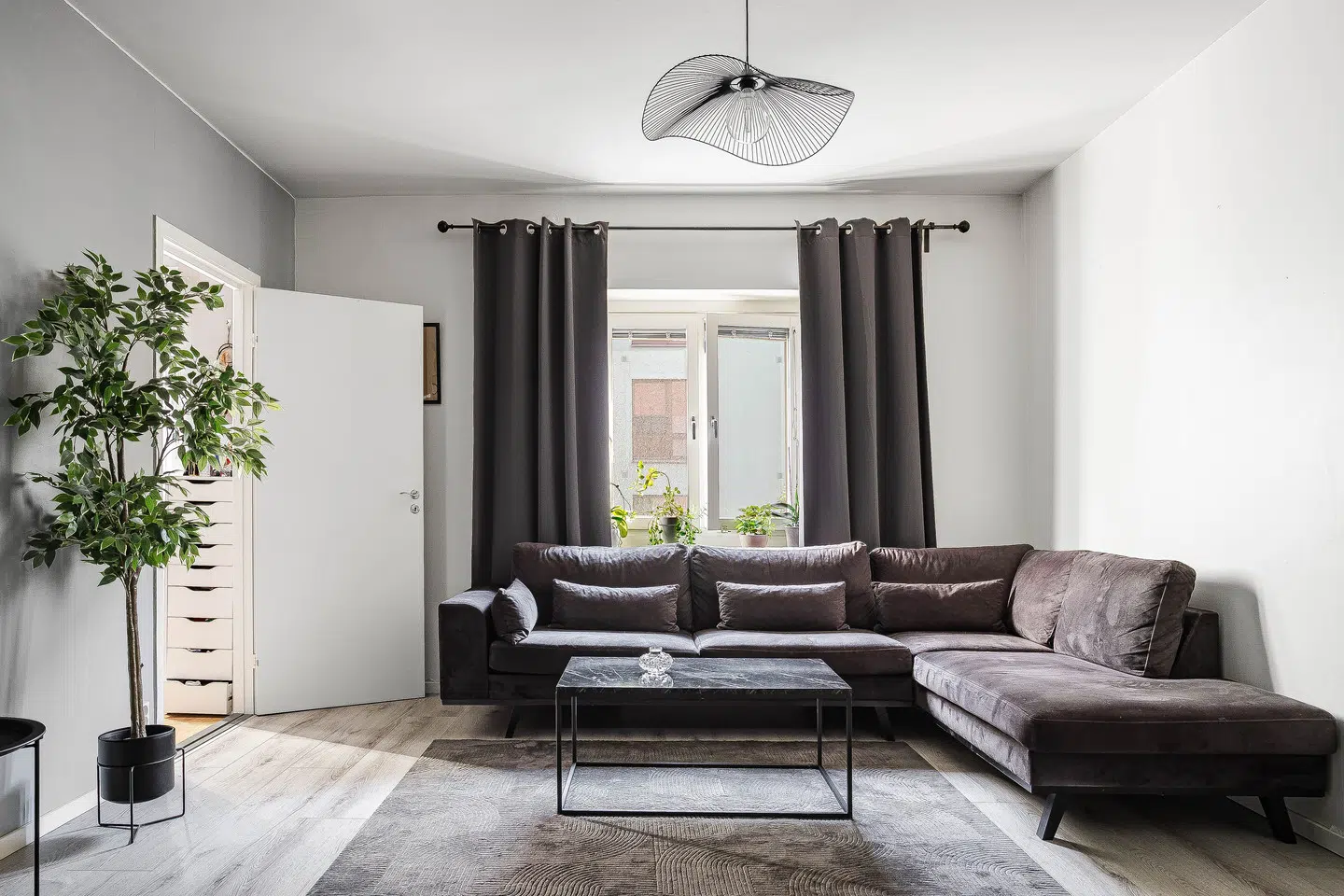 Image 1 of 21 of Repslagaregatan 17B