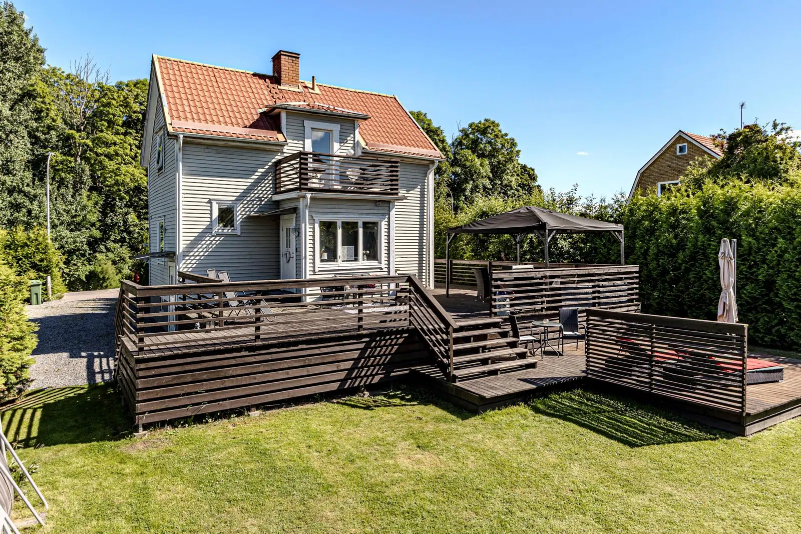 Image 1 of 21 of Vårgärdesgatan 27