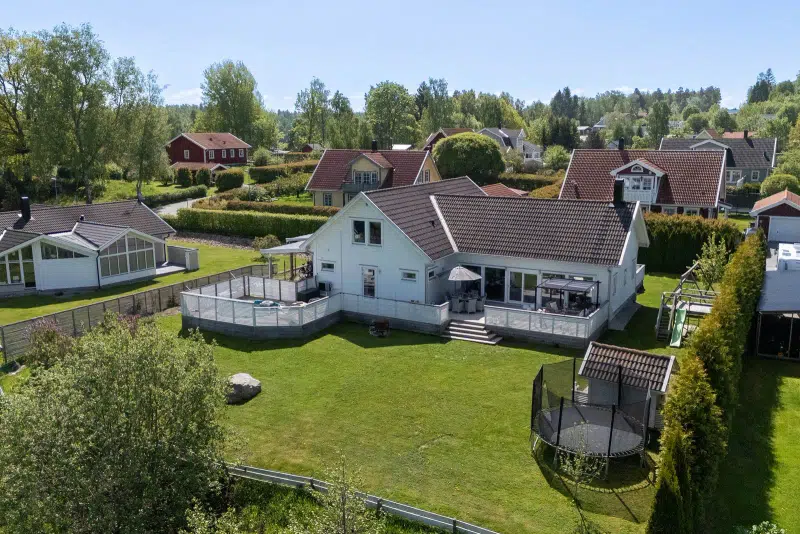 House, 7 rooms, 205 m²