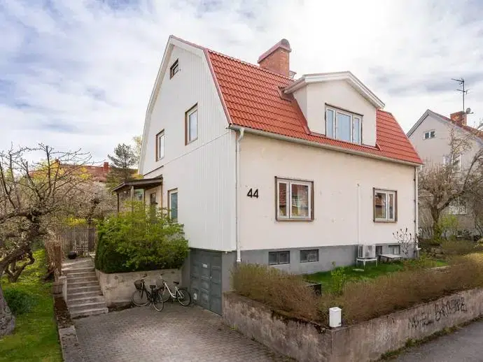 House, 6 rooms, 182 m²