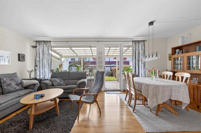 House, 5 rooms, 125 m² in Katrineholm