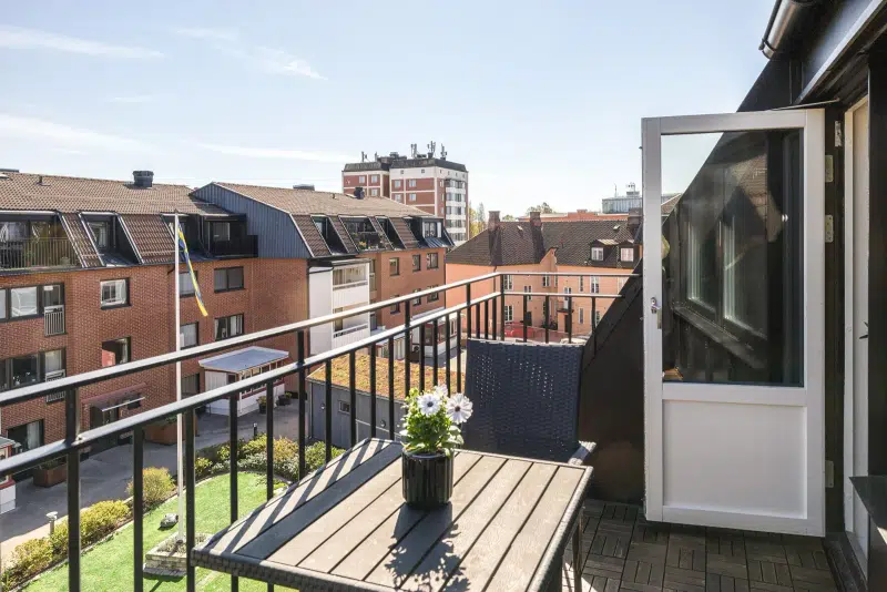Apartment, 4 rooms, 97 m²
