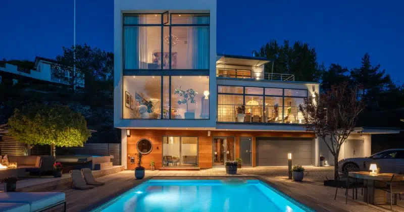 Villa, 9 rum, 344 m²