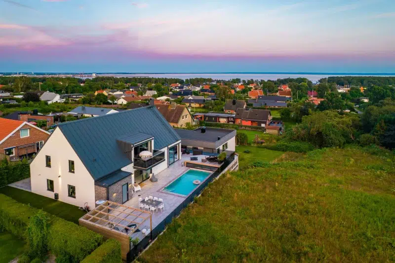 House, 6 rooms, 320 m²