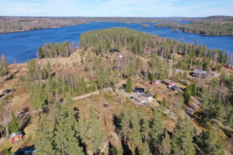 Image 1 of 16 of Gårdsvik 1:61