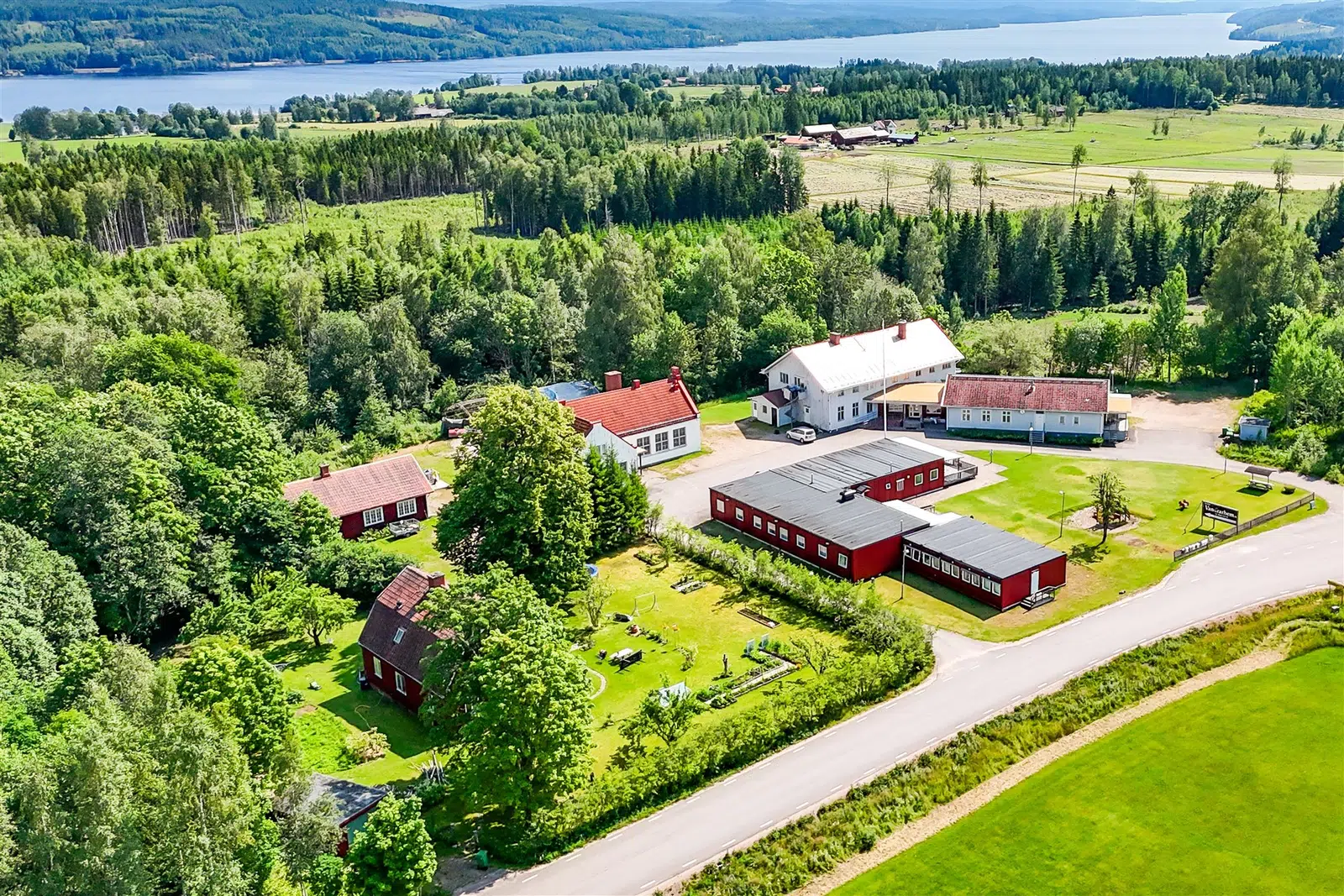 Bild 1 av 21 på Graneviksvägen 55B