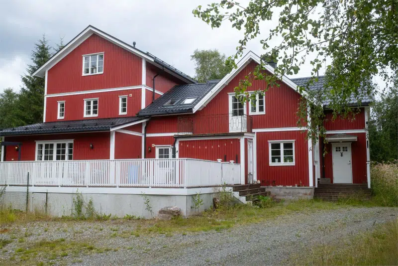 Gård, 11 rum, 306 m² i Årjäng