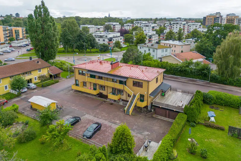 Lägenhet, 600 m²