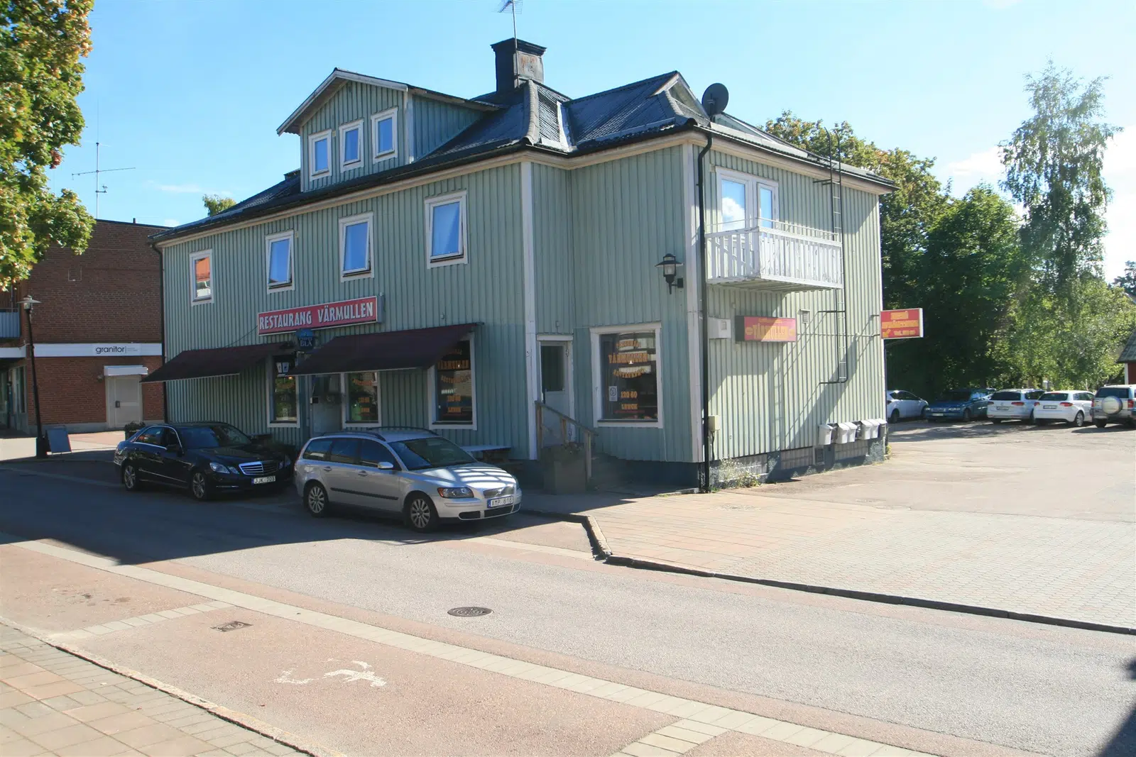 Image 1 of 21 of Köpmangatan 4