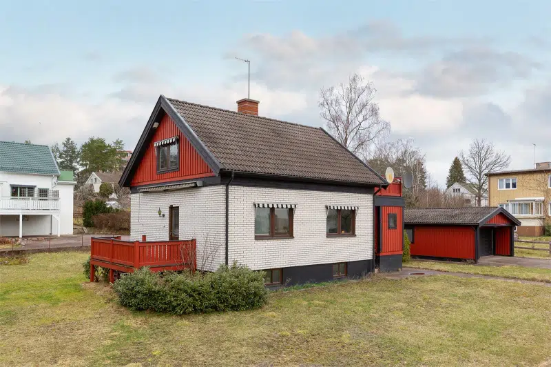 House, 5 rooms, 121 m² in Nybro