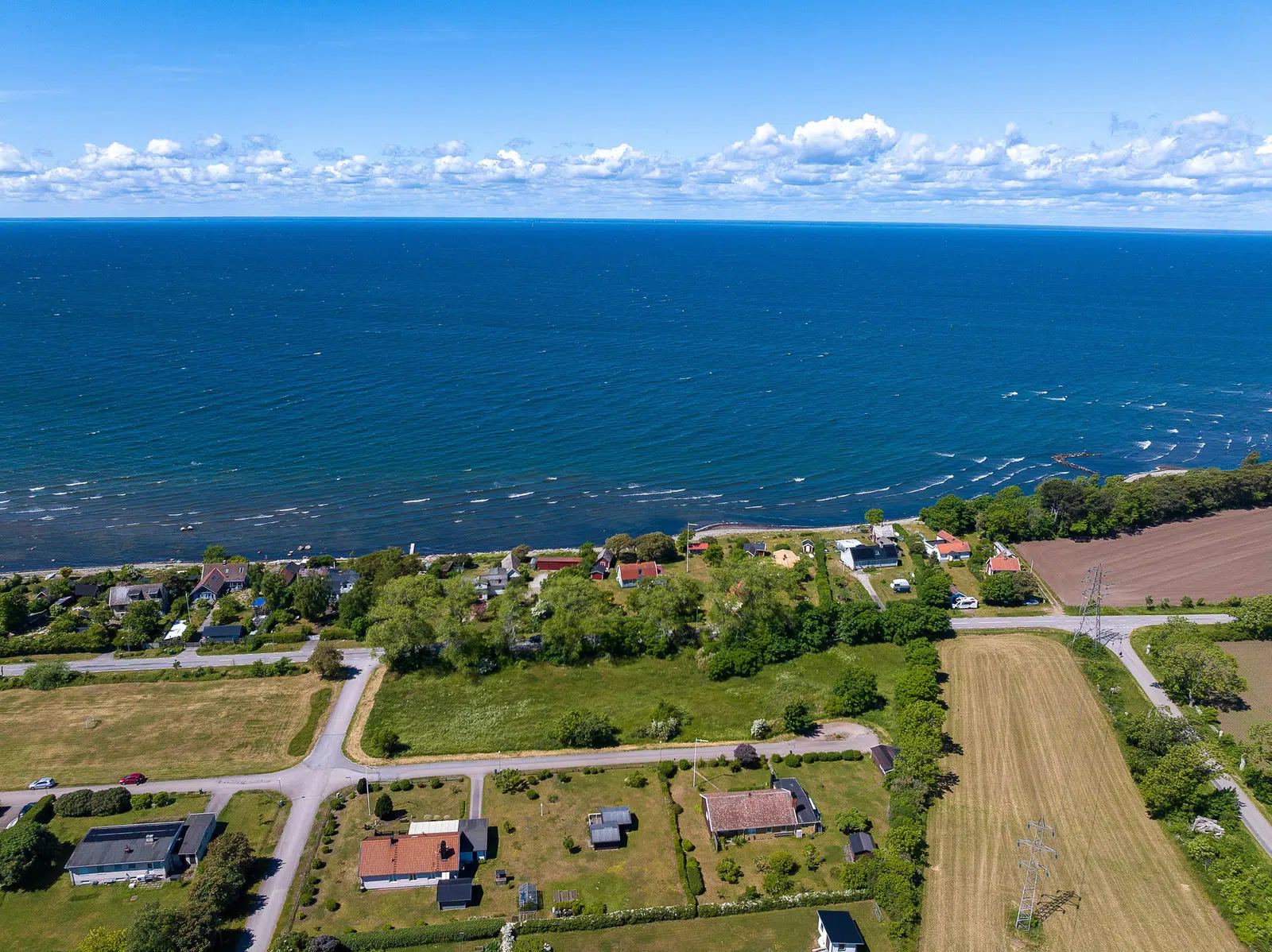 Bild 1 av 15 på Nedre Sjöhagsvägen 2