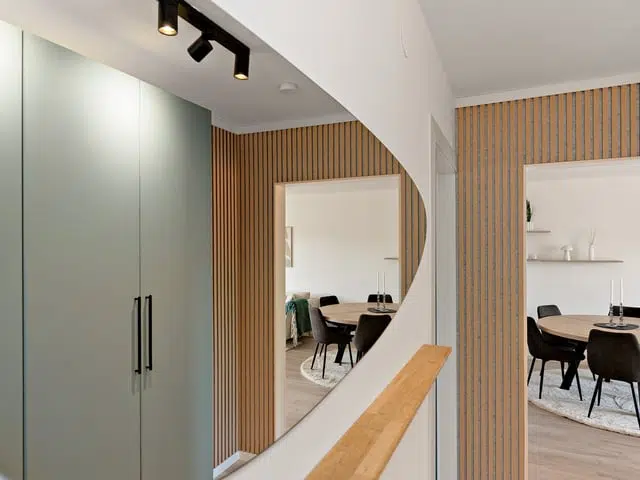 Image 1 of 17 of Storgatan 68A