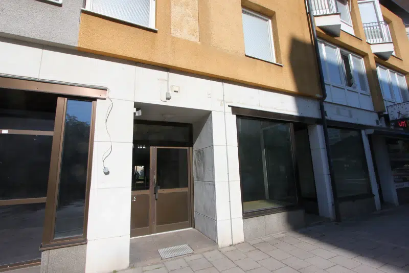 Lägenhet, 2 rum, 126 m²