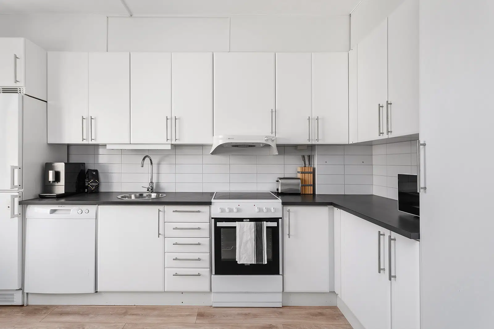 Bild 1 av 16 på Humlegårdsgatan 4 B
