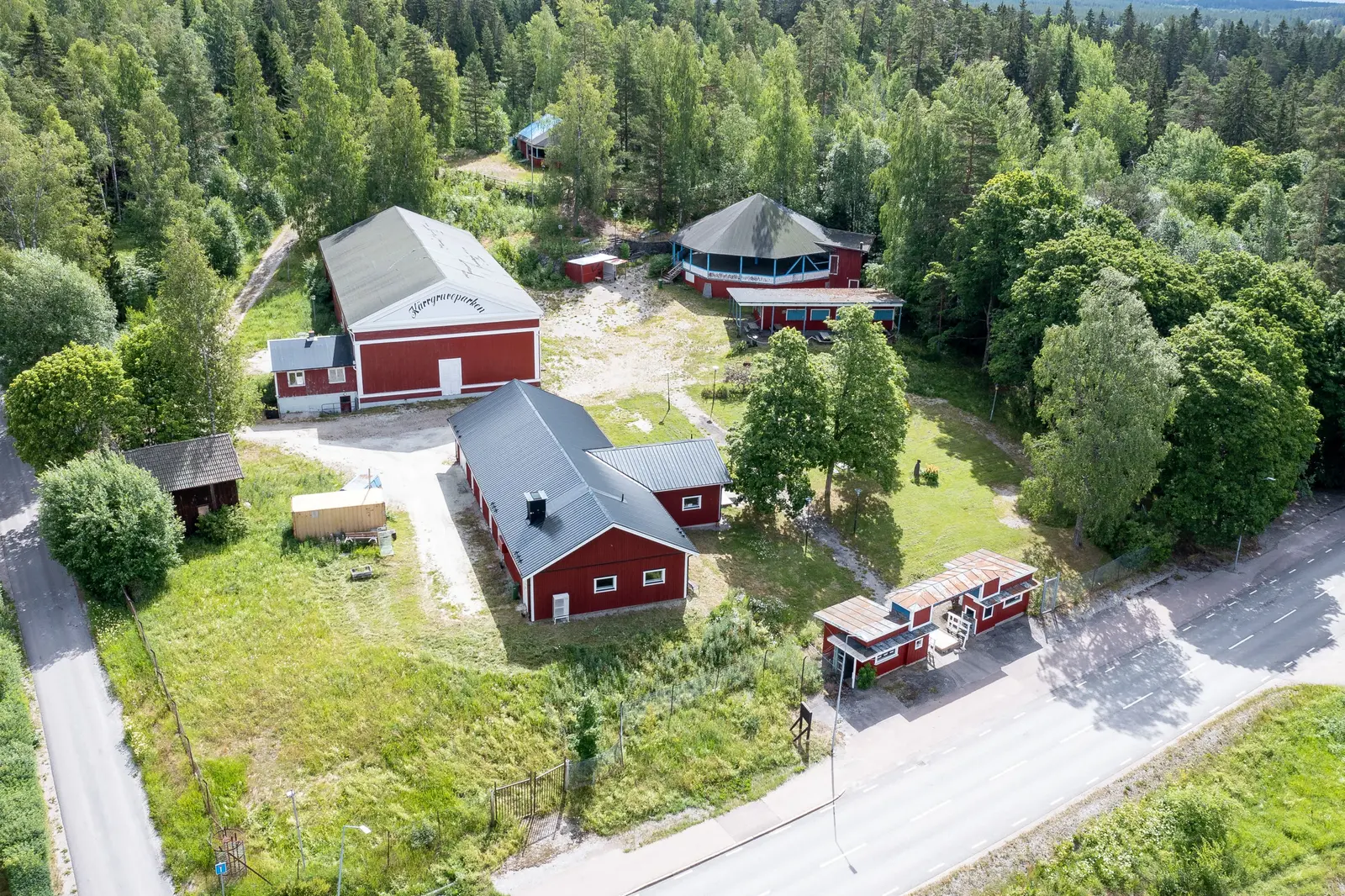 Bild 1 av 21 på Linnévägen 10