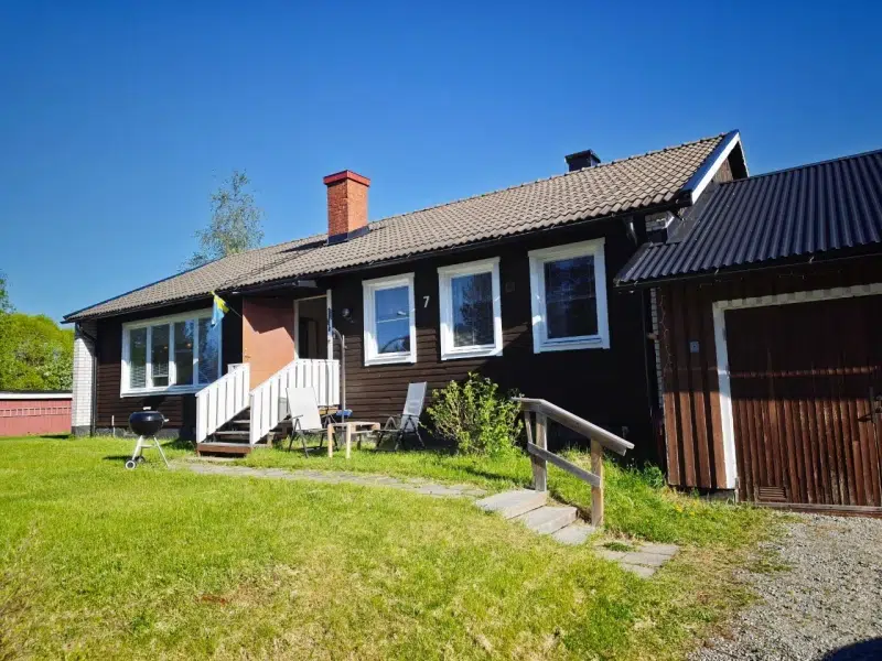 Villa, 7 rum, 115 m²