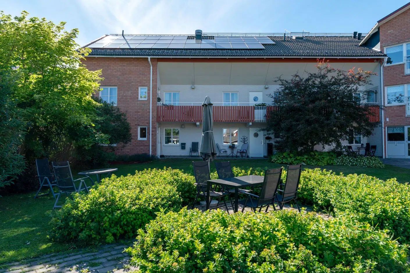 Image 1 of 21 of Brogatan 9
