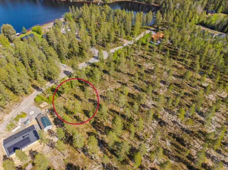 Land / plot