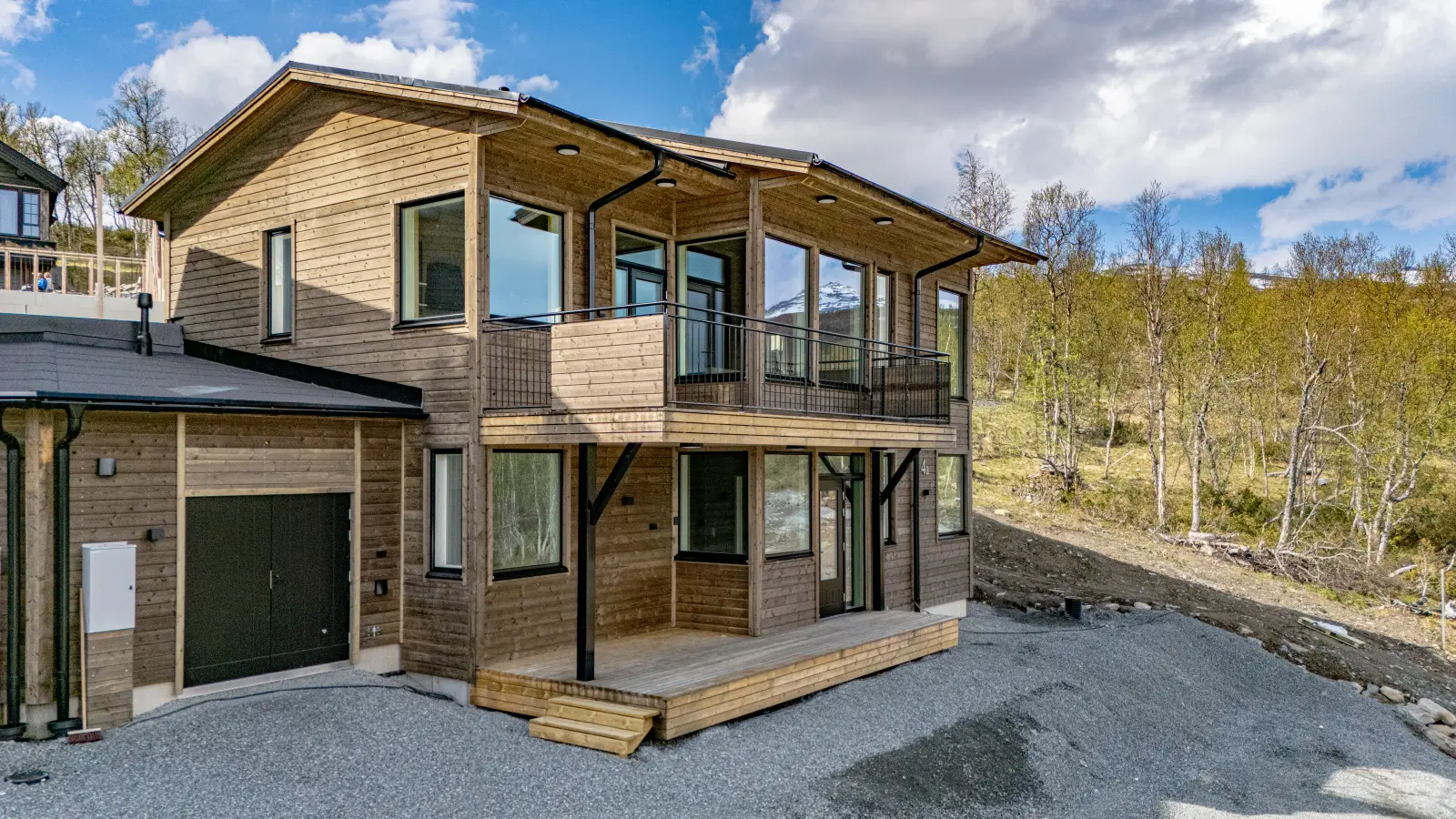 Image 1 of 21 of Trollhöjden 4A