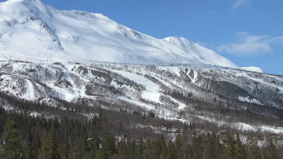 Image 1 of 5 of Orrstigen 32
