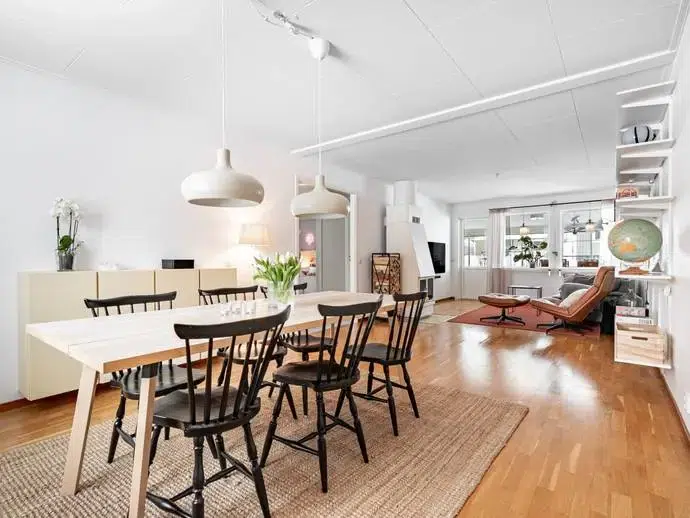 House, 4 rooms, 140 m²