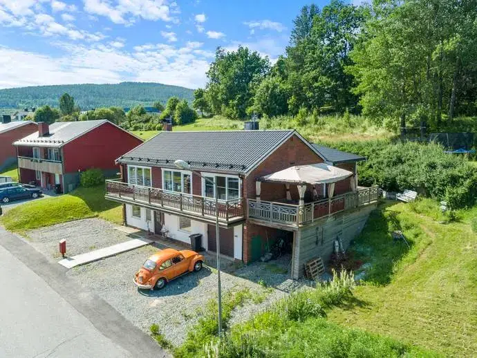 House, 7 rooms, 180 m²
