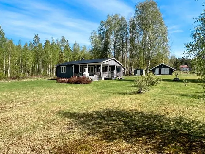 Bild 1 av 21 på Alträsk 36C