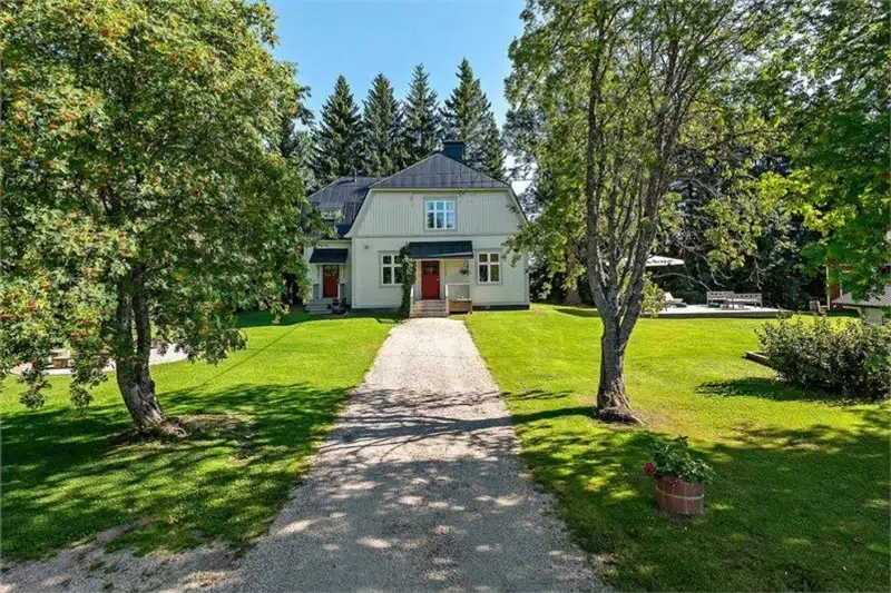 Villa, 6 rum, 183 m²