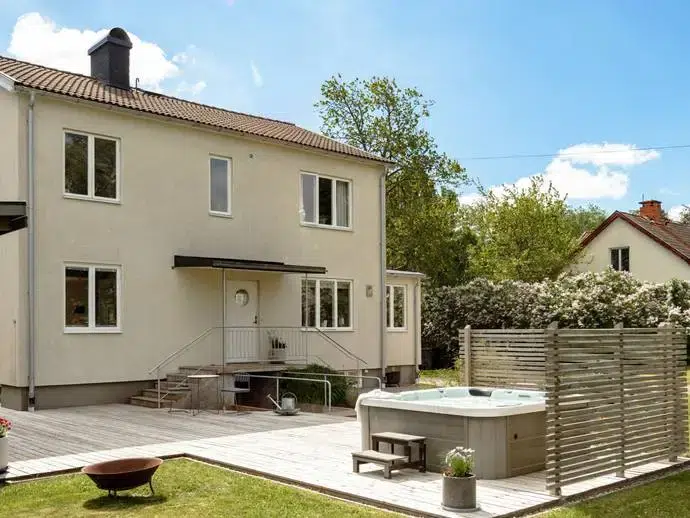 Villa, 6 rum, 172 m²