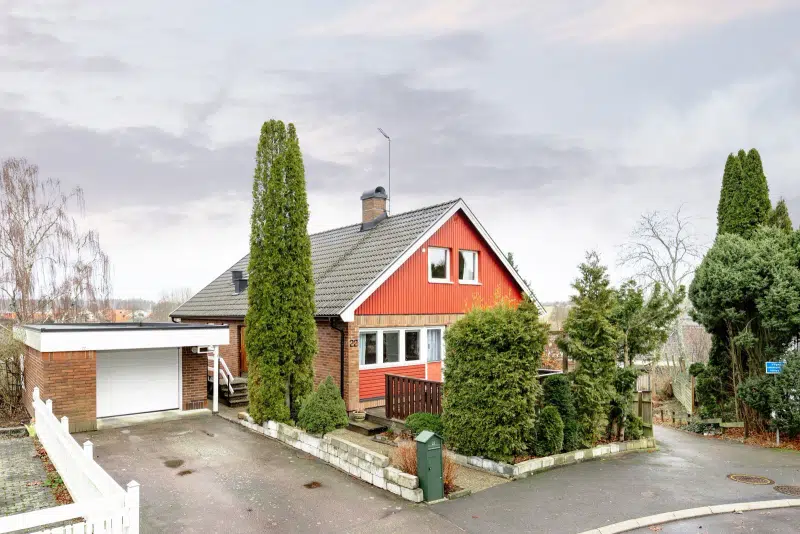 House, 8 rooms, 277 m²