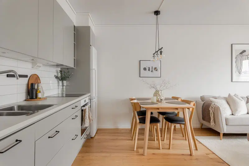 Apartment, 4 rooms, 100 m²
