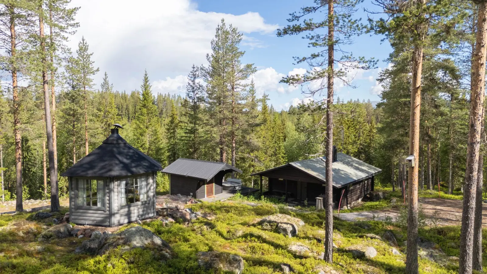 Bild 1 av 21 på Svartåsvallen 917