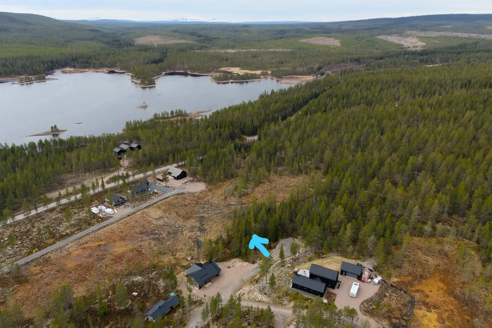 Bild 1 av 14 på Hanslättsvägen 13