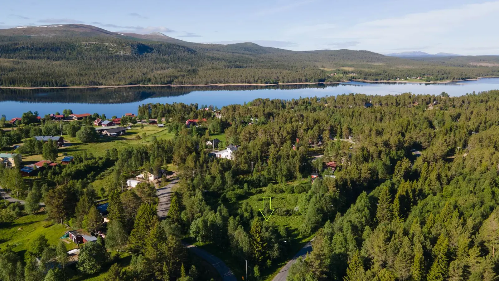 Image 1 of 21 of Hovärksvägen 16