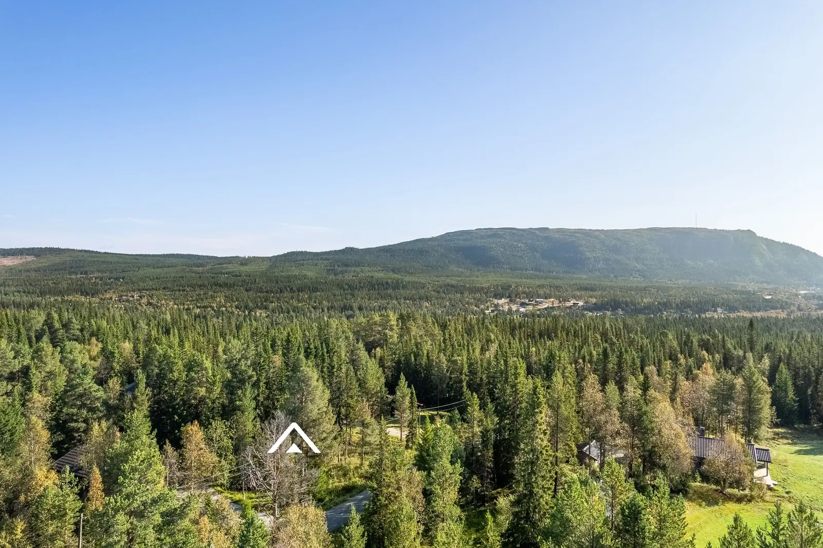 Bild 1 av 12 på Linvallen 107