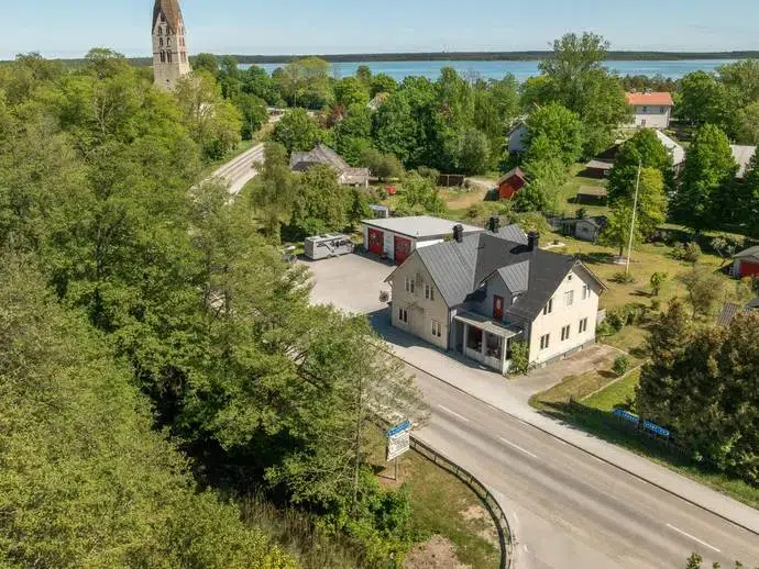 House, 10 rooms, 210 m²