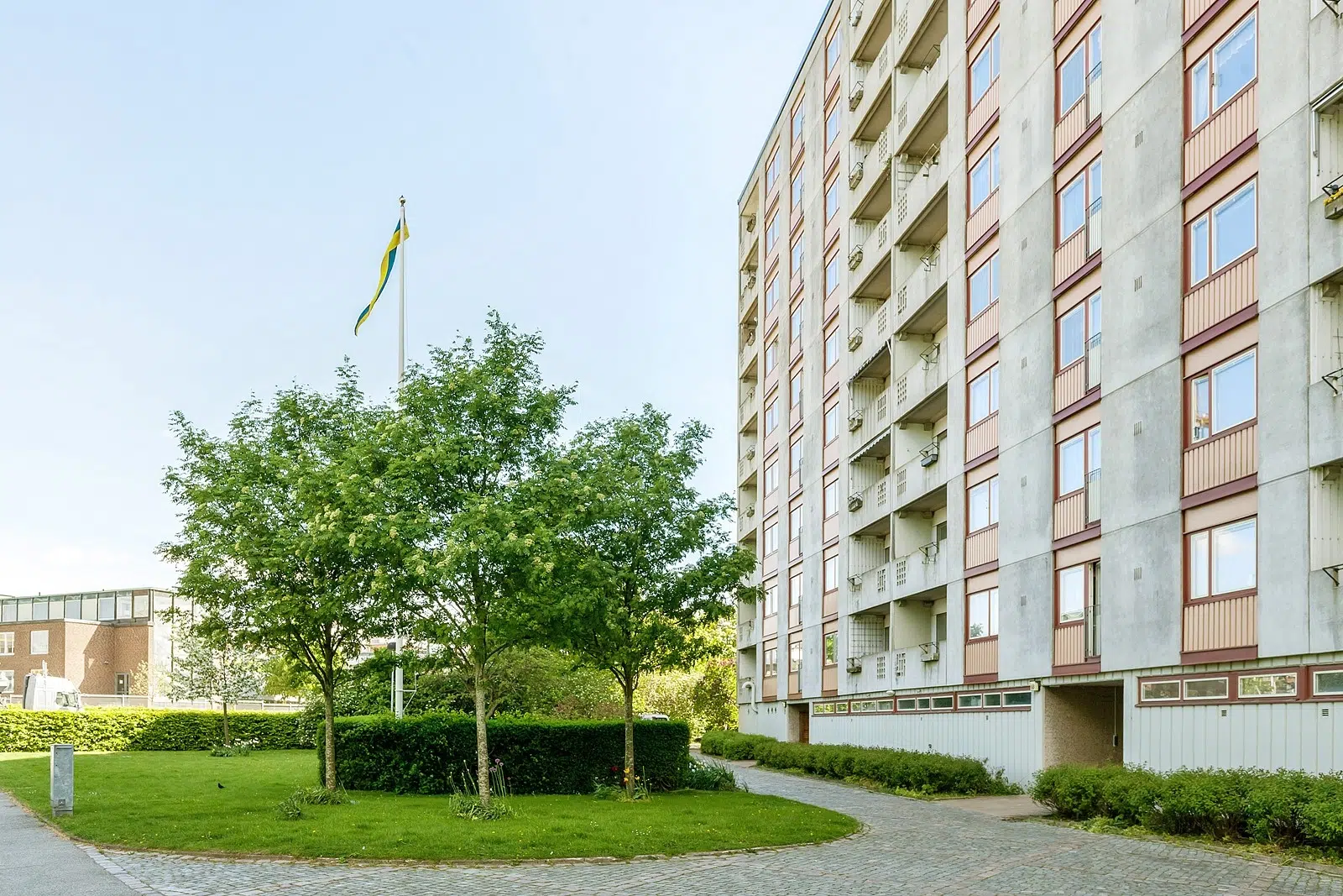 Bild 1 av 1 på Warholms väg 6C