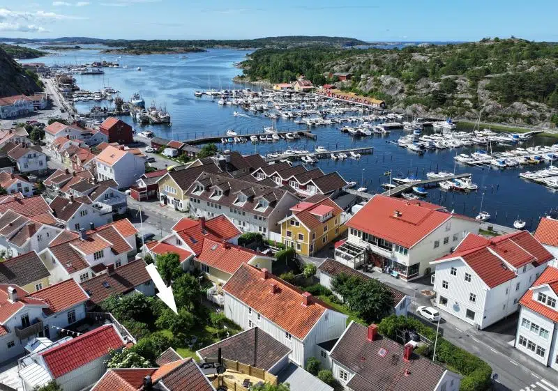 Image 1 of 21 of Kaptensgatan 2