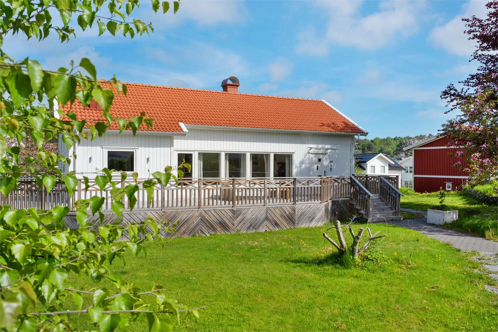 Villa, Östra Tångerödsvägen 5, Tjörn. Bild 1 av 1